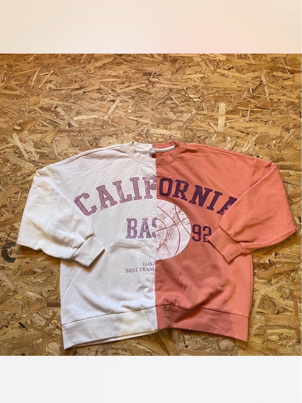 « Only »Two-Tone California Basketball Sweatshirt in White & Coral